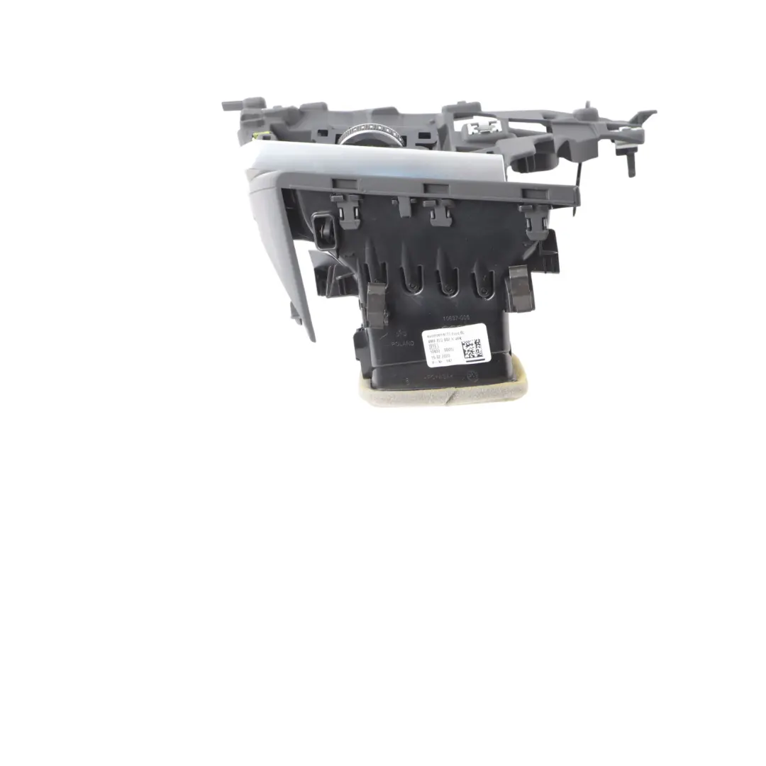 Vent Audi Q7 4M Front Dashboard Air Grille Nozzle Right O/S to Air with Part number 4M8820902H Air Vent Audi Q7 4M Front Dashboard Air Grille Nozzle Right O/S - SKU RHD-4M8820902H - Part number 4M8820902H