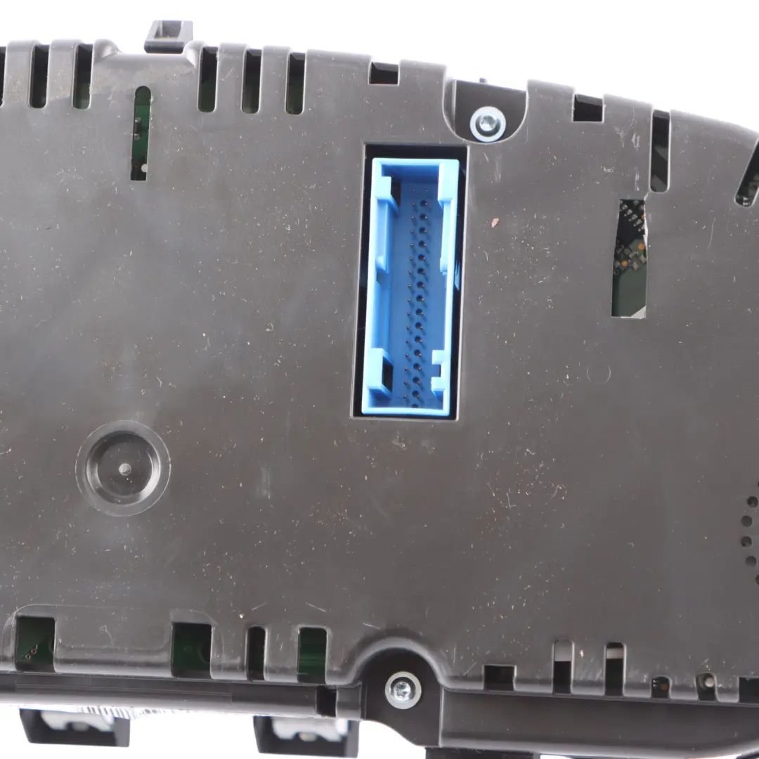 Instrument Cluster Speedo Clocks Manual to VW Volkswagen Golf 6 Petrol with Part number 5K0920970D VW Volkswagen Golf 6 Petrol Instrument Cluster Speedo Clocks Manual - SKU RHD-5K0920970D - Part number 5K0920970D