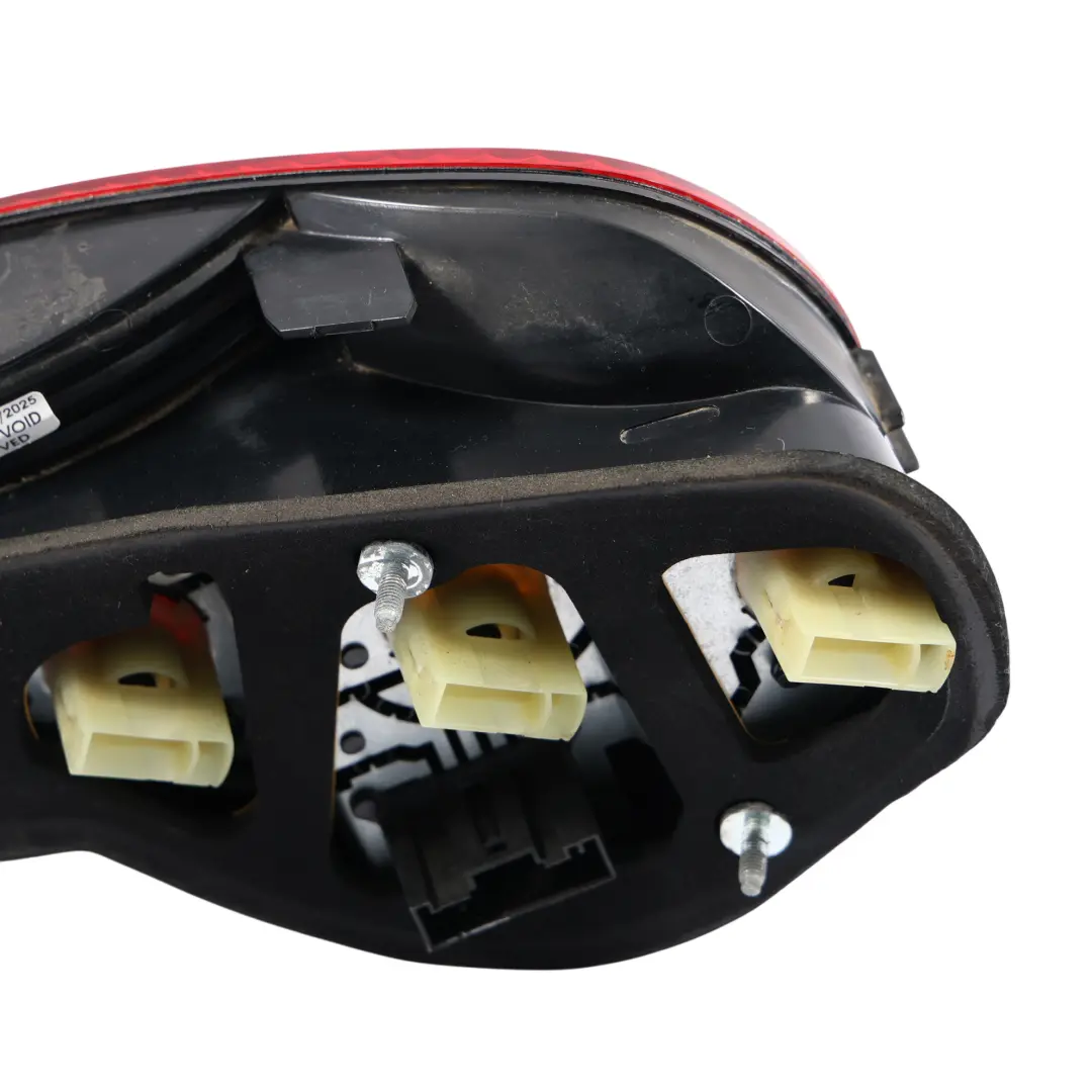 Lamp BMW Z4 E85 Tail Light Left N/S Taillight Black Sapphire to Rear with Part number 7165723 Rear Lamp BMW Z4 E85 Tail Light Left N/S Taillight Black Sapphire - SKU rhd-7165723-BS - Part number 7165723