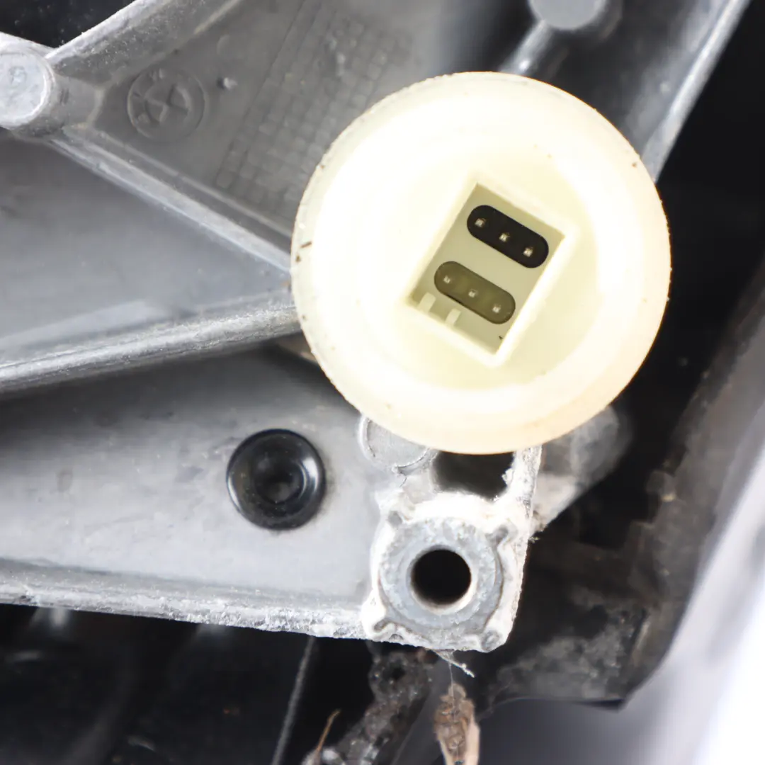 Wing Mirror Heated Door Left N/S Outside 6 Pins Schwarz 2 Black - 668 to BMW F20 with Part number 7242703 BMW F20 Wing Mirror Heated Door Left N/S Outside 6 Pins Schwarz 2 Black - 668 - SKU rhd-7242703-SCH1 - Part number 7242703