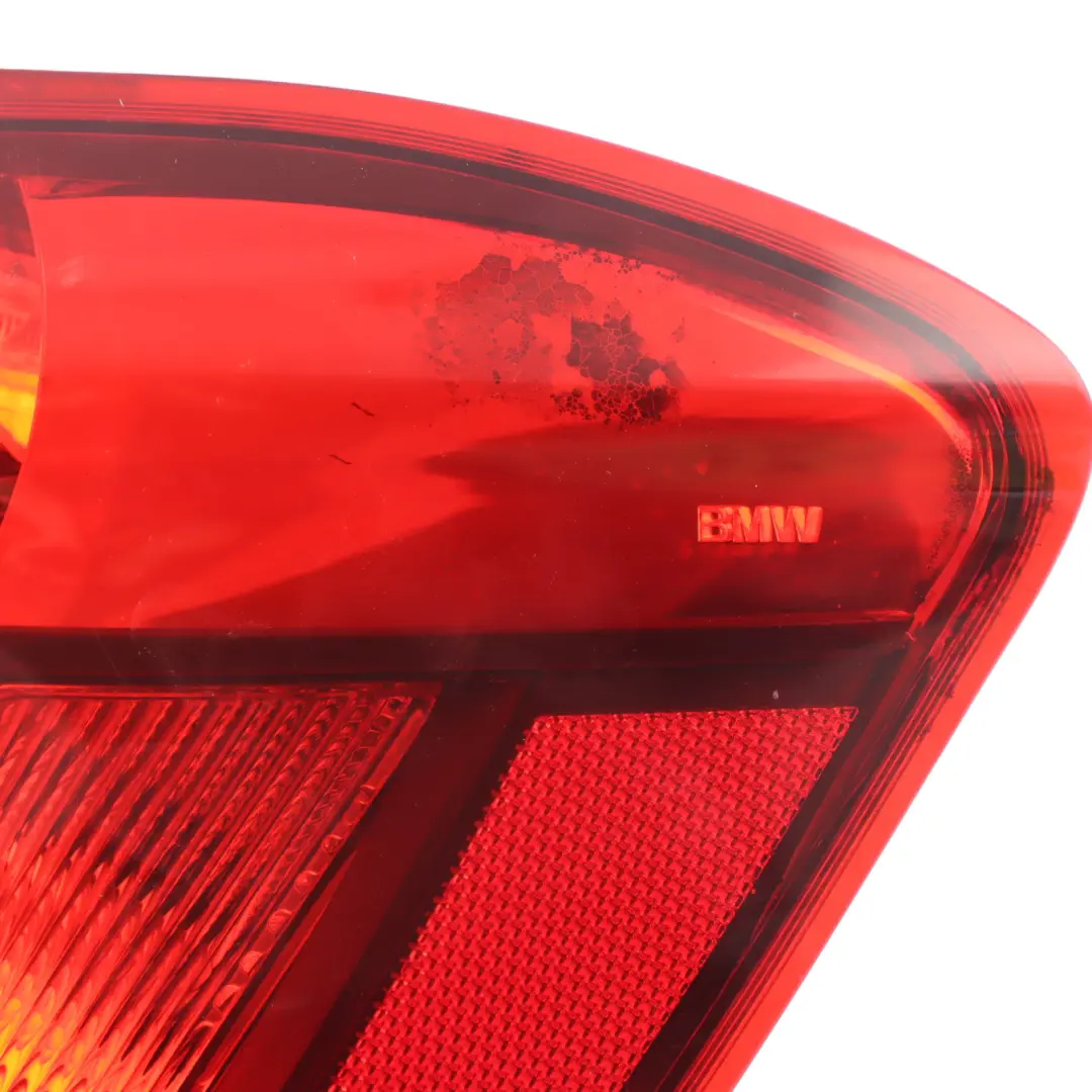 Lamp BMW F20 F21 Tail Light White Turn Indicator Right O/S to Rear with Part number 7270098 Rear Lamp BMW F20 F21 Tail Light White Turn Indicator Right O/S - SKU RHD-7270098-3 - Part number 7270098