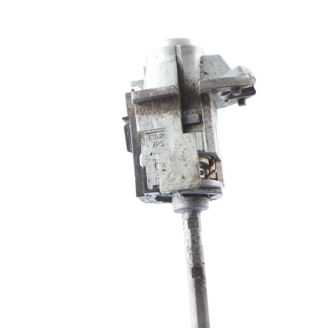 Lock Cylinder Guide BMW F30 F31 Front Right O/S Catch Handle Door to with Part number 7310734 Lock Cylinder Guide BMW F30 F31 Front Right O/S Catch Handle Door - SKU RHD-7310734-1 - Part number 7310734