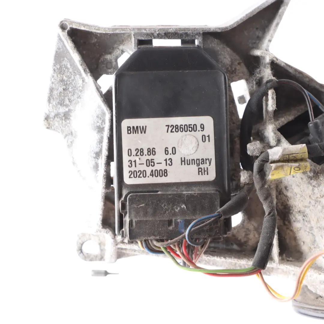 Wing Mirror Base BMW F30 F31 M Sport High Gloss Heated Door Right O/S 5 Pins to with Part number 7345680 Wing Mirror Base BMW F30 F31 M Sport High Gloss Heated Door Right O/S 5 Pins - SKU RHD-7345680-2 - Part number 7345680