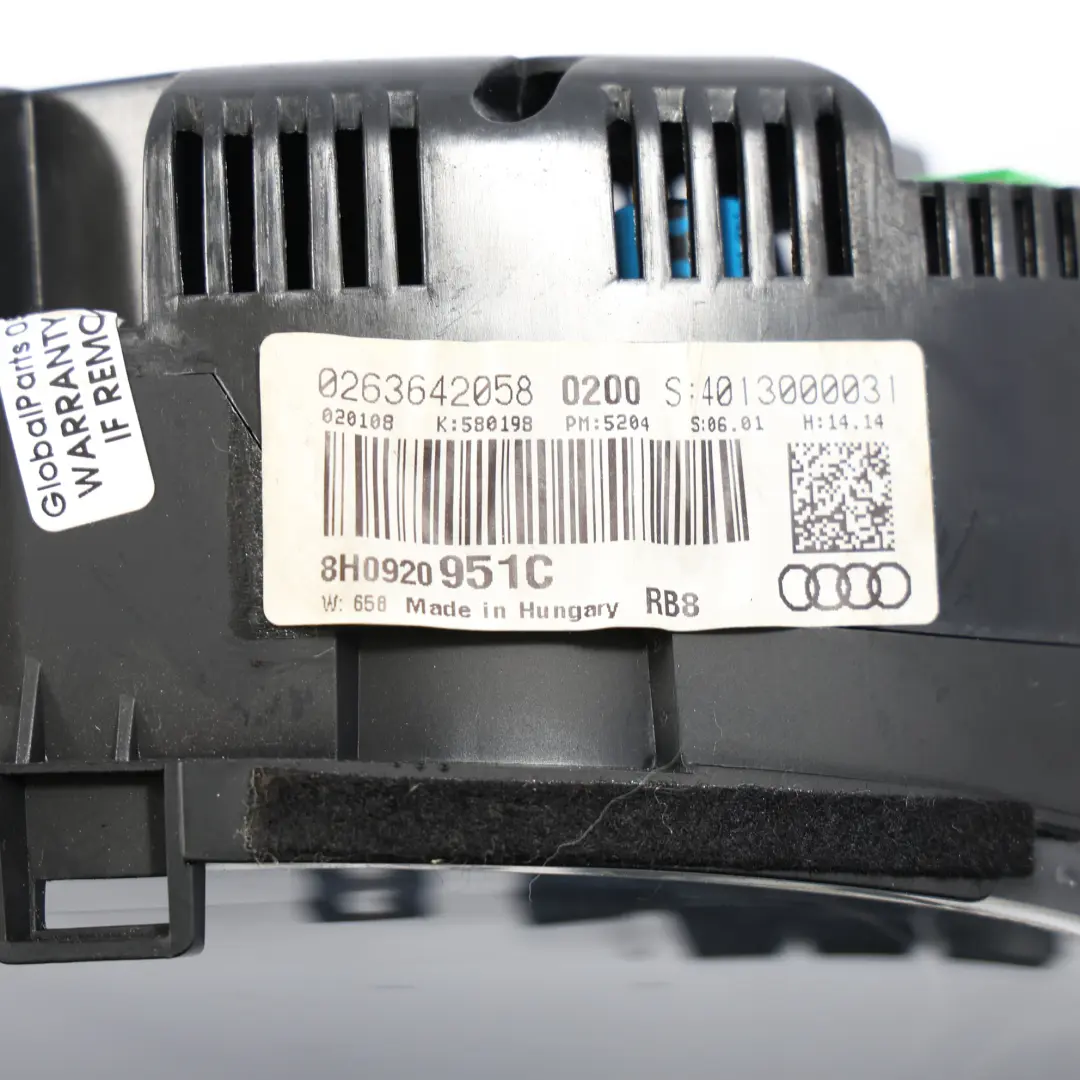 Instrument Cluster Speedometer Clocks Automatic 8H0920982 to Audi A4 B7 Cabrio with Part number 8H0920951C Audi A4 B7 Cabrio Instrument Cluster Speedometer Clocks Automatic 8H0920982 - SKU RHD-8H0920951C - Part number 8H0920951C