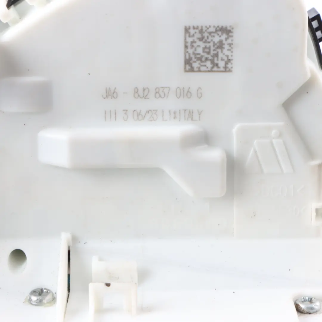 4M Front Door Right O/S Lock System Actuator Mechanism to Audi Q7 with Part number 8J2837016G Audi Q7 4M Front Door Right O/S Lock System Actuator Mechanism - SKU RHD-8J2837016G - Part number 8J2837016G