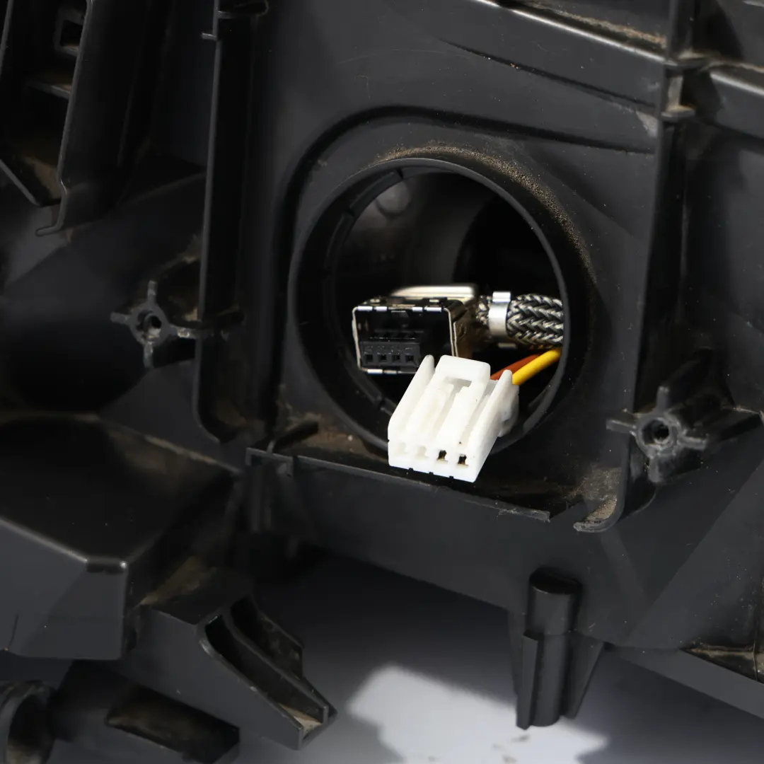 Audi A4 B8 Headlight Headlamp Lamp Light Front Right O/S - SKU RHD-8K0941004H - Part number 8K0941004H