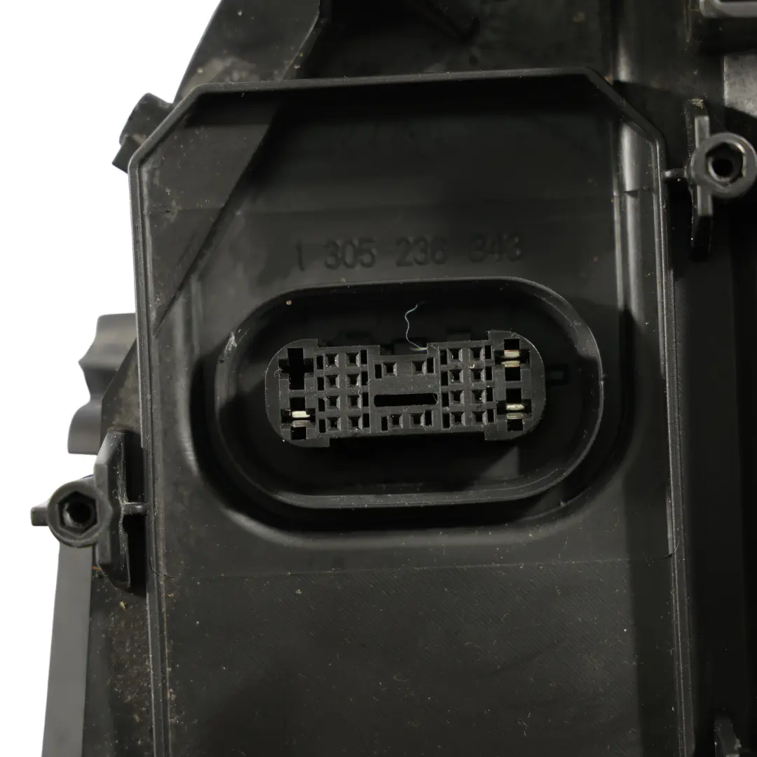 Headlight Headlamp Lamp Light Front Right O/S to Audi A4 B8 with Part number 8K0941004H Audi A4 B8 Headlight Headlamp Lamp Light Front Right O/S - SKU RHD-8K0941004H - Part number 8K0941004H