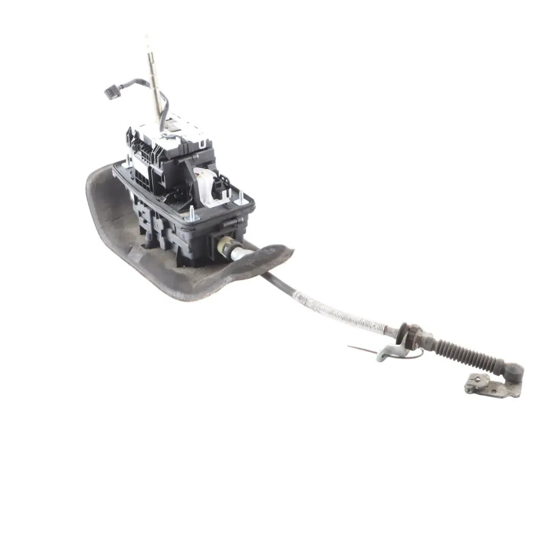 Selector Mechanism Automatic to Audi A4 B8 A5 8T Gear Shifter with Part number 8K2713041AQ Audi A4 B8 A5 8T Gear Shifter Selector Mechanism Automatic - SKU RHD-8K2713041AQ - Part number 8K2713041AQ