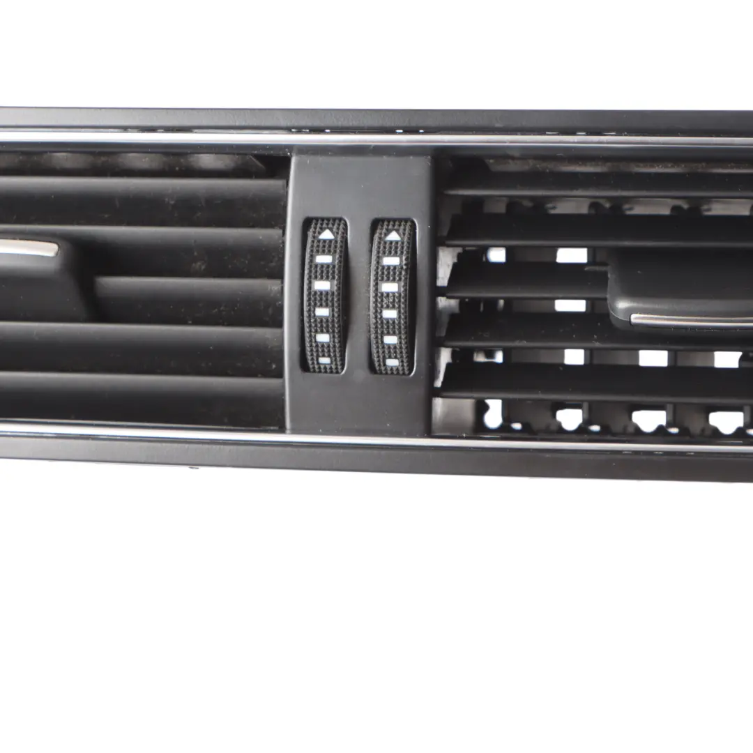 Centre Dashboard Air Vent Nozzle Grille Trim Cover 8R2820951B to Audi Q5 8R with Part number 8R2820951C Audi Q5 8R Centre Dashboard Air Vent Nozzle Grille Trim Cover 8R2820951B - SKU RHD-8R2820951C - Part number 8R2820951C