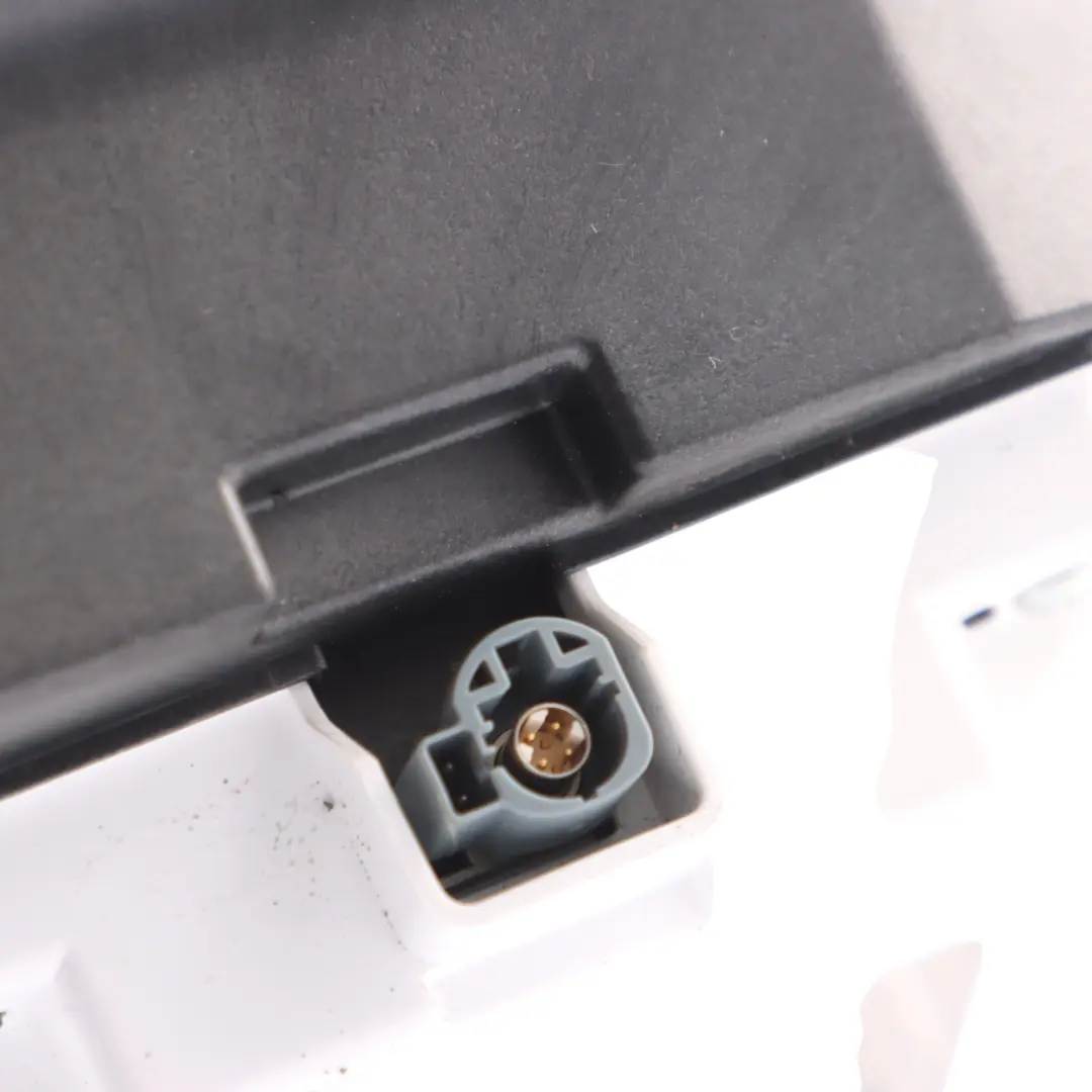 Head Up Display HUD to BMW X5 F15 with Part number 9384374 BMW X5 F15 Head Up Display HUD - SKU RHD-9384374 - Part number 9384374