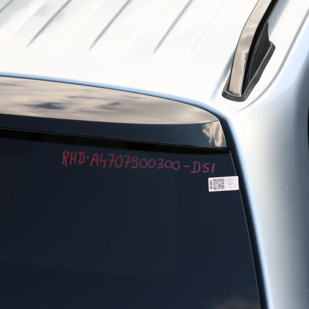 W470 Zabudowa Paki Dach Hardtop Diamond Silver Srebrny Metalik 988 do Mercedes o numerze A4707900300 Mercedes W470 Zabudowa Paki Dach Hardtop Diamond Silver Srebrny Metalik 988 - SKU RHD-A4707900300-DSI - Numer Części A4707900300