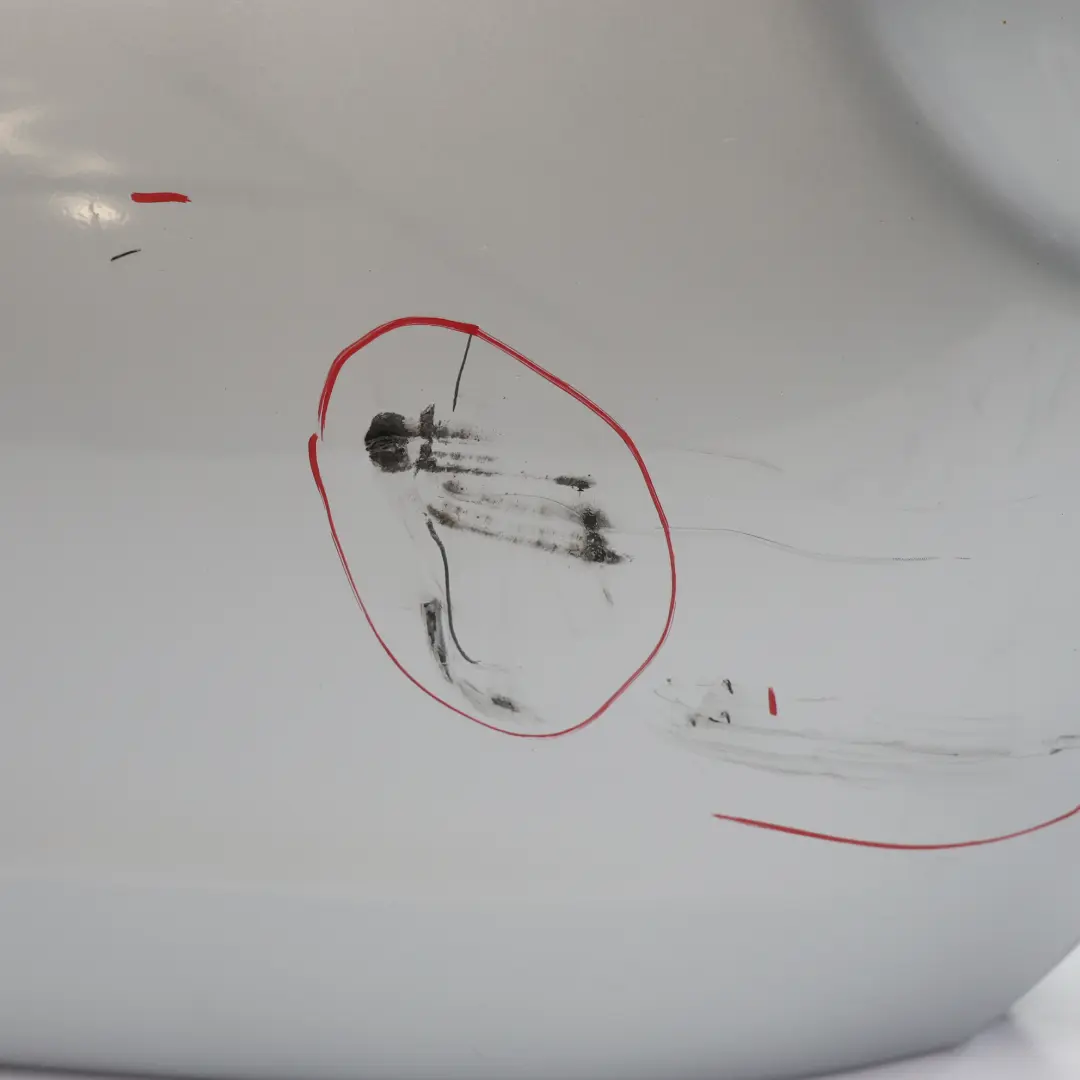 Zderzak Tył Tylny Titansilber Srebrny Metalik - 354 do BMW E91 o numerze 0033543 BMW E91 Zderzak Tył Tylny Titansilber Srebrny Metalik - 354 - SKU 0033543-TS - Numer Części 0033543