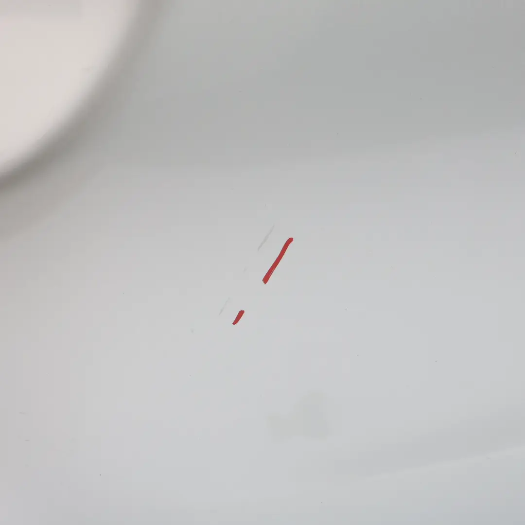 Zderzak Tył Tylny Titansilber Srebrny Metalik - 354 do BMW E91 o numerze 0033543 BMW E91 Zderzak Tył Tylny Titansilber Srebrny Metalik - 354 - SKU 0033543-TS - Numer Części 0033543