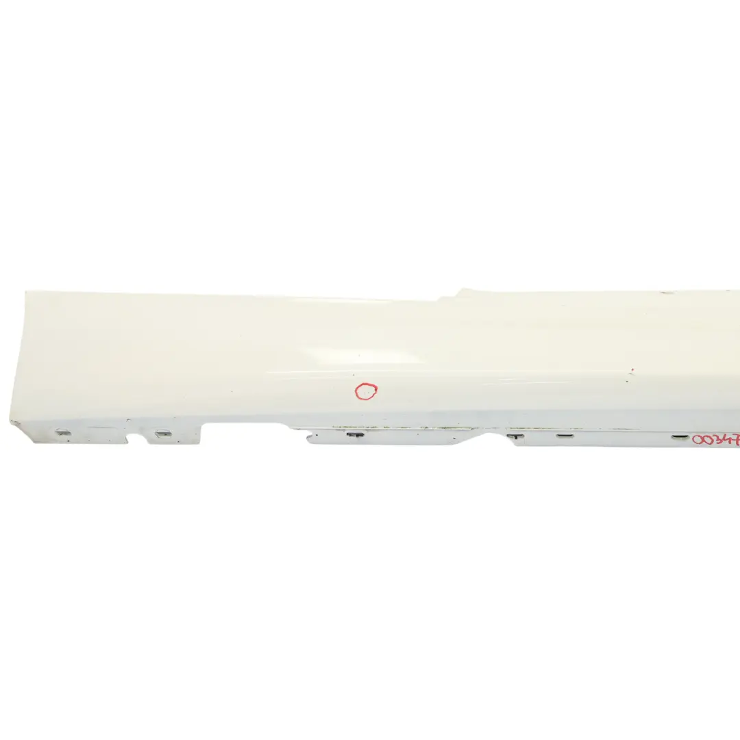 Side Skirt M Sport Sill Strip Right O/S Alpinweiss White - 300 to BMW E81 E82 E88 with Part number 0034732 BMW E81 E82 E88 Side Skirt M Sport Sill Strip Right O/S Alpinweiss White - 300 - SKU 0034732-AW - Part number 0034732