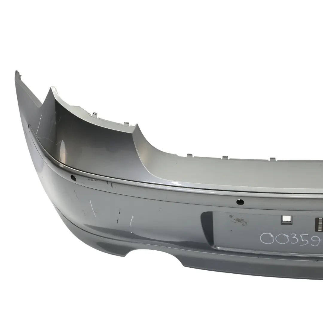 Tylny Zderzak PDC Spacegrau Szary Metalik - A52 do BMW E81 E87 LCI o numerze 0035911 BMW E81 E87 LCI Tylny Zderzak PDC Spacegrau Szary Metalik - A52 - SKU 0035911-SCG - Numer Części 0035911
