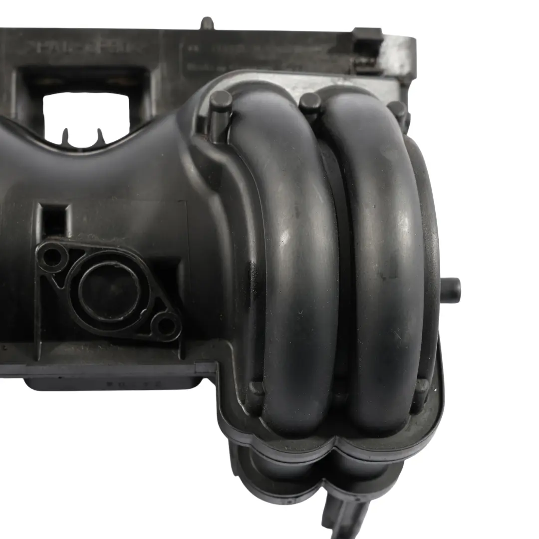 Colector De Admisión Volkswagen Polo 6N 1.4 para con número de pieza 030129711BC Colector De Admisión Volkswagen Polo 6N 1.4 - SKU 030129711BC - Número de pieza 030129711BC