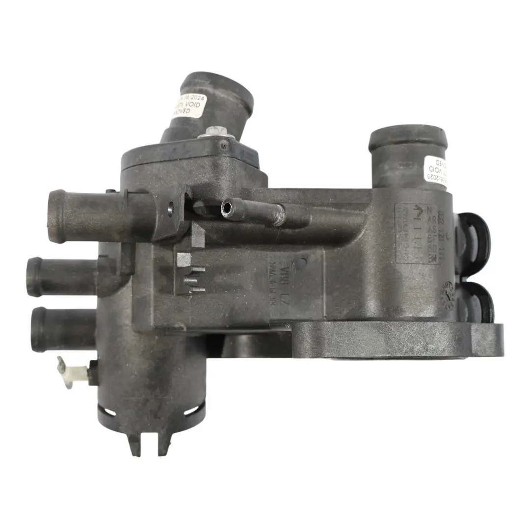 6N Carcasa Termostato Refrigerante Agua para Volkswagen Polo con número de pieza 032121111N Volkswagen Polo 6N Carcasa Termostato Refrigerante Agua - SKU 032121111N - Número de pieza 032121111N