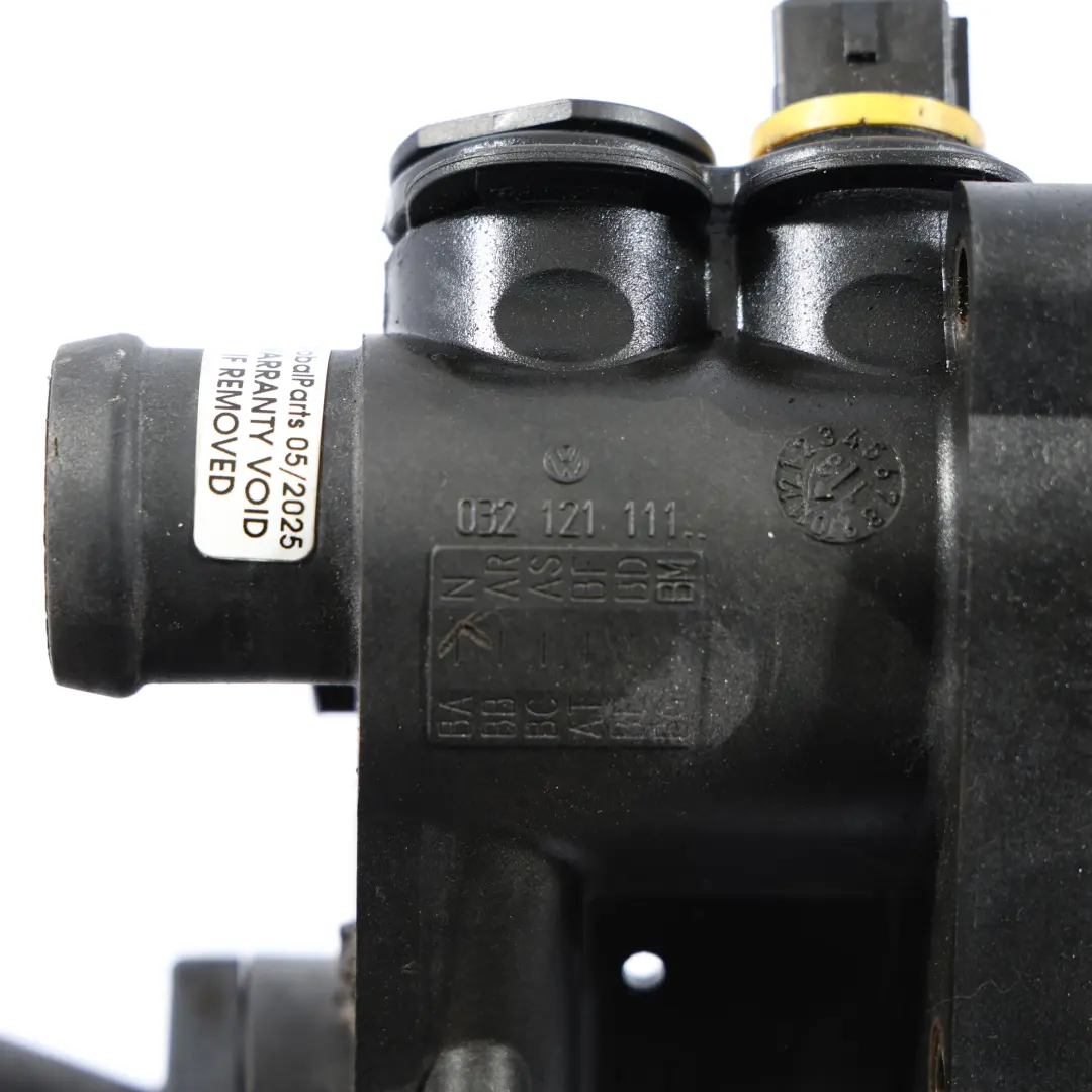 6N Wasser Kühl Mittel Thermostat Gehäuse für Volkswagen Polo mit Teilenummer 032121111N Volkswagen Polo 6N Wasser Kühl Mittel Thermostat Gehäuse - SKU 032121111N - Teilenummer 032121111N