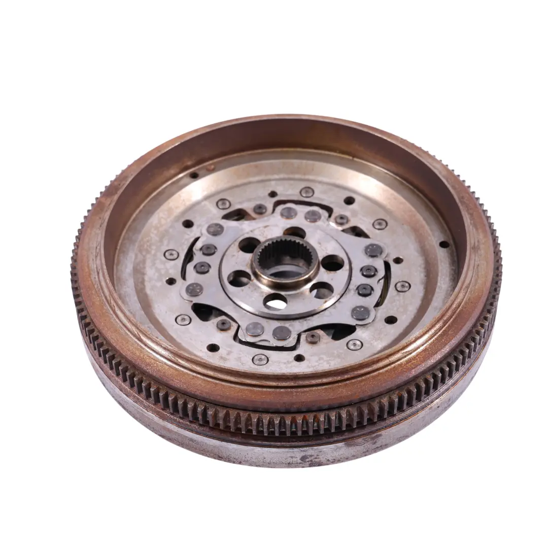 Mass Flywheel to Audi Q3 8U Volkswagen Golf Mk7 Passat B7 2.0 TDI Dual with Part number 03L105266DG Audi Q3 8U Volkswagen Golf Mk7 Passat B7 2.0 TDI Dual Mass Flywheel - SKU 03L105266DG - Part number 03L105266DG
