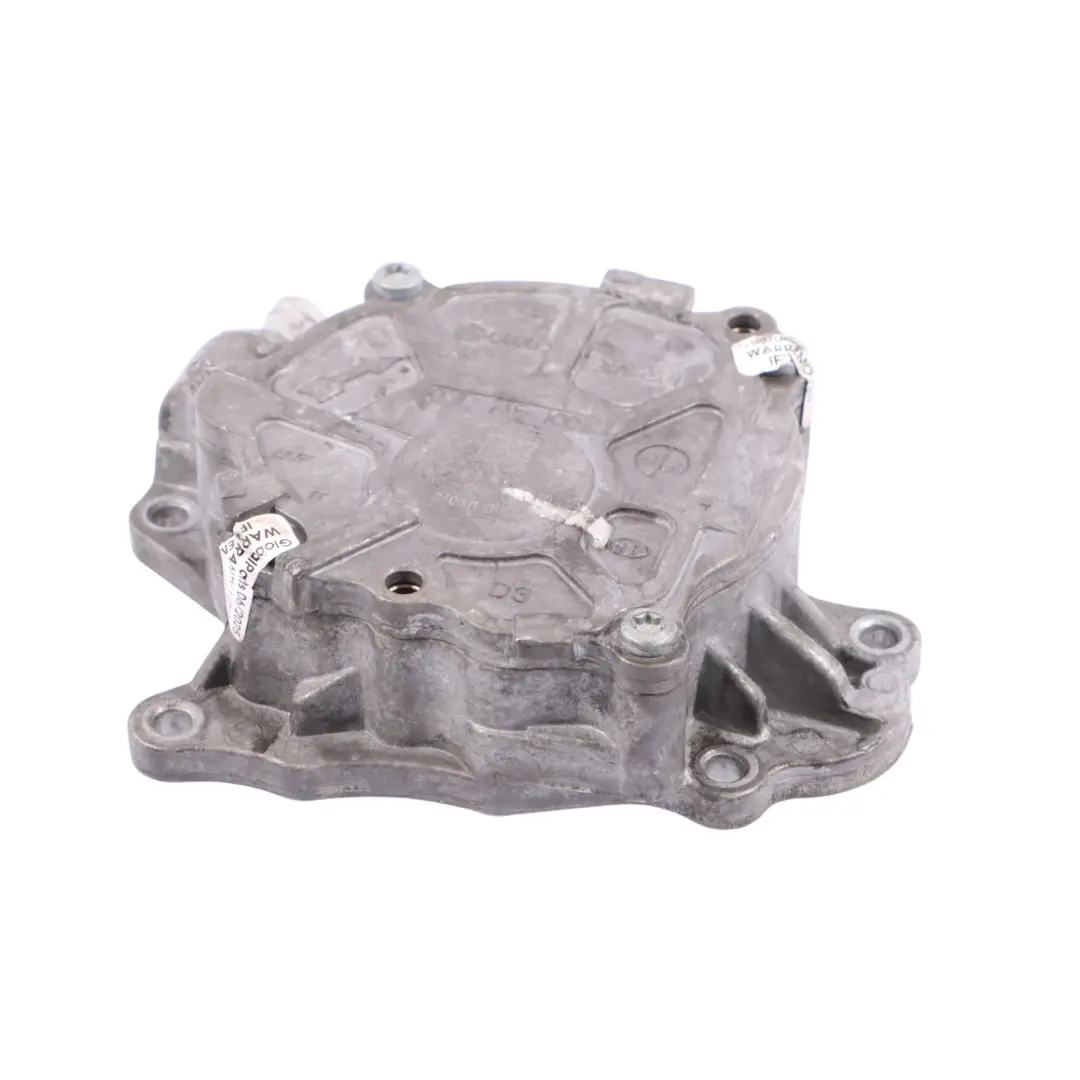 Vacuum Pump to VW Audi A4 B8 A5 8T 2.0 TDI Diesel with Part number 03L145100 VW Audi A4 B8 A5 8T 2.0 TDI Diesel Vacuum Pump - SKU 03L145100 - Part number 03L145100