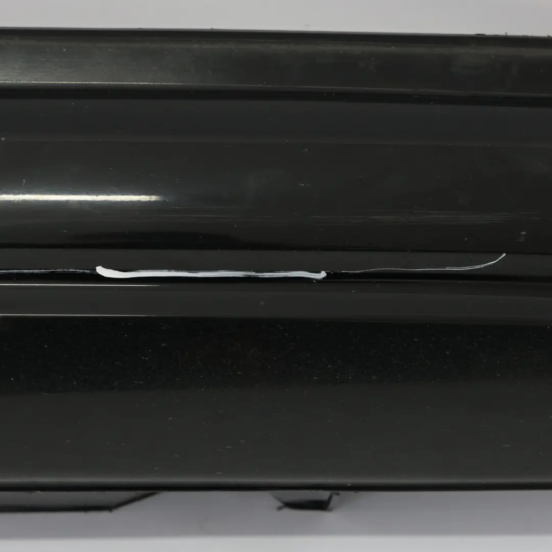 Faldón Lateral M Sport Cubre Umbral De Puerta Derecho Schwarz 2 - 668 para BMW X3 E83 con número de pieza 0403482 BMW X3 E83 Faldón Lateral M Sport Cubre Umbral De Puerta Derecho Schwarz 2 - 668 - SKU 0403482-SCH1 - Número de pieza 0403482