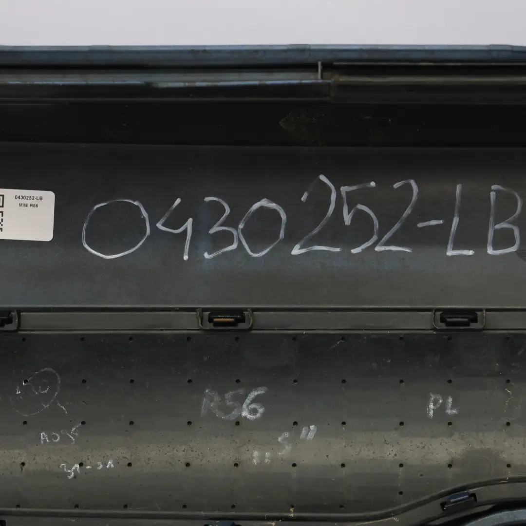 Zderzak Tylny Cooper S Lightning Blue Metallic - A63 do Mini R56 R57 o numerze 0430252 Mini R56 R57 Zderzak Tylny Cooper S Lightning Blue Metallic - A63 - SKU 0430252-LB - Numer Części 0430252