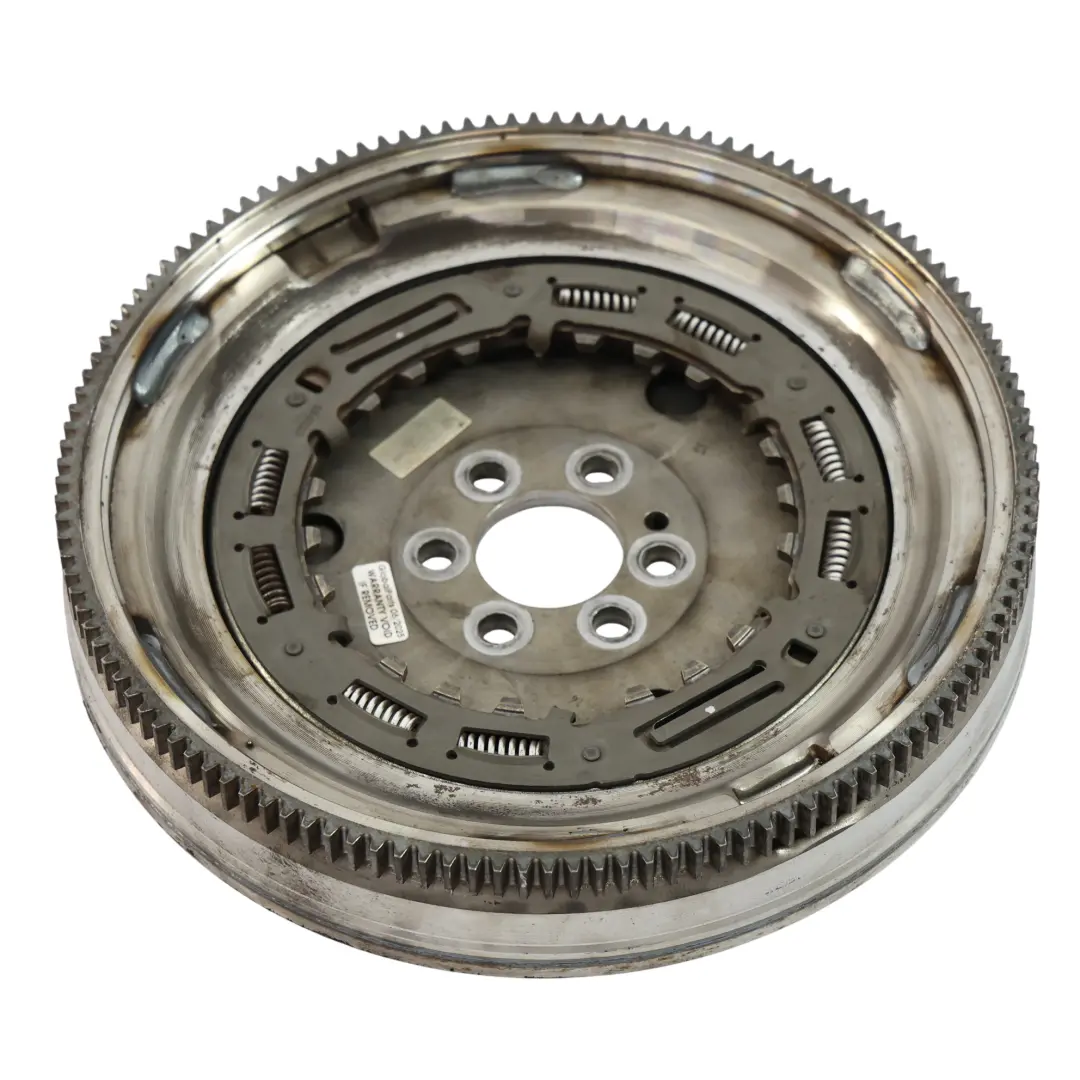Volant Moteur Bimasse Essence Audi Q2 GA Volkswagen Golf 8 Double - SKU 04E105266AM - Numéro de pièce 04E105266AM