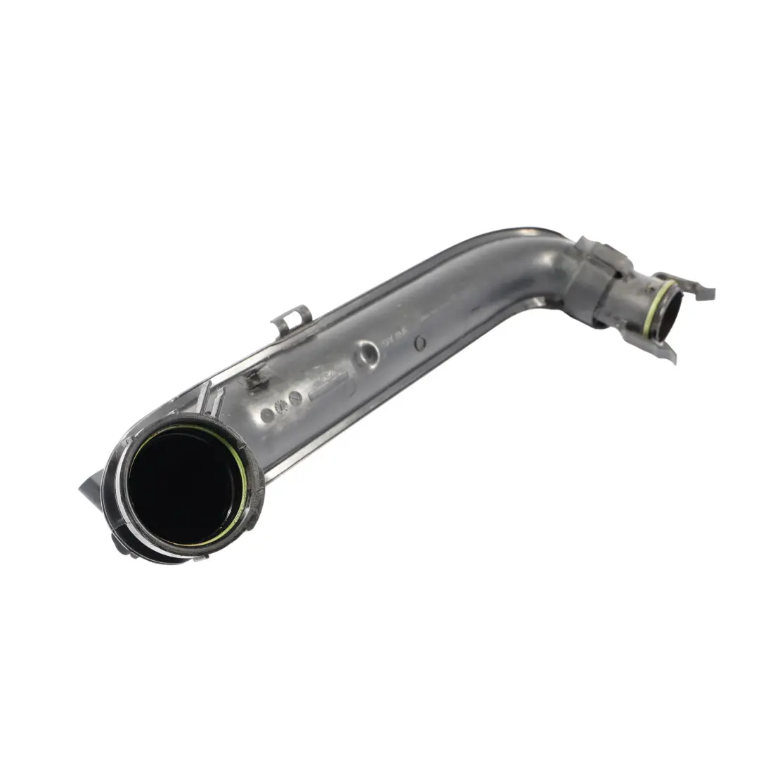 Tubo Flessibile Intercooler per Audi A3 8V con numero di parte 04E145673B Audi A3 8V Tubo Flessibile Intercooler - SKU 04E145673B - Numero di parte 04E145673B