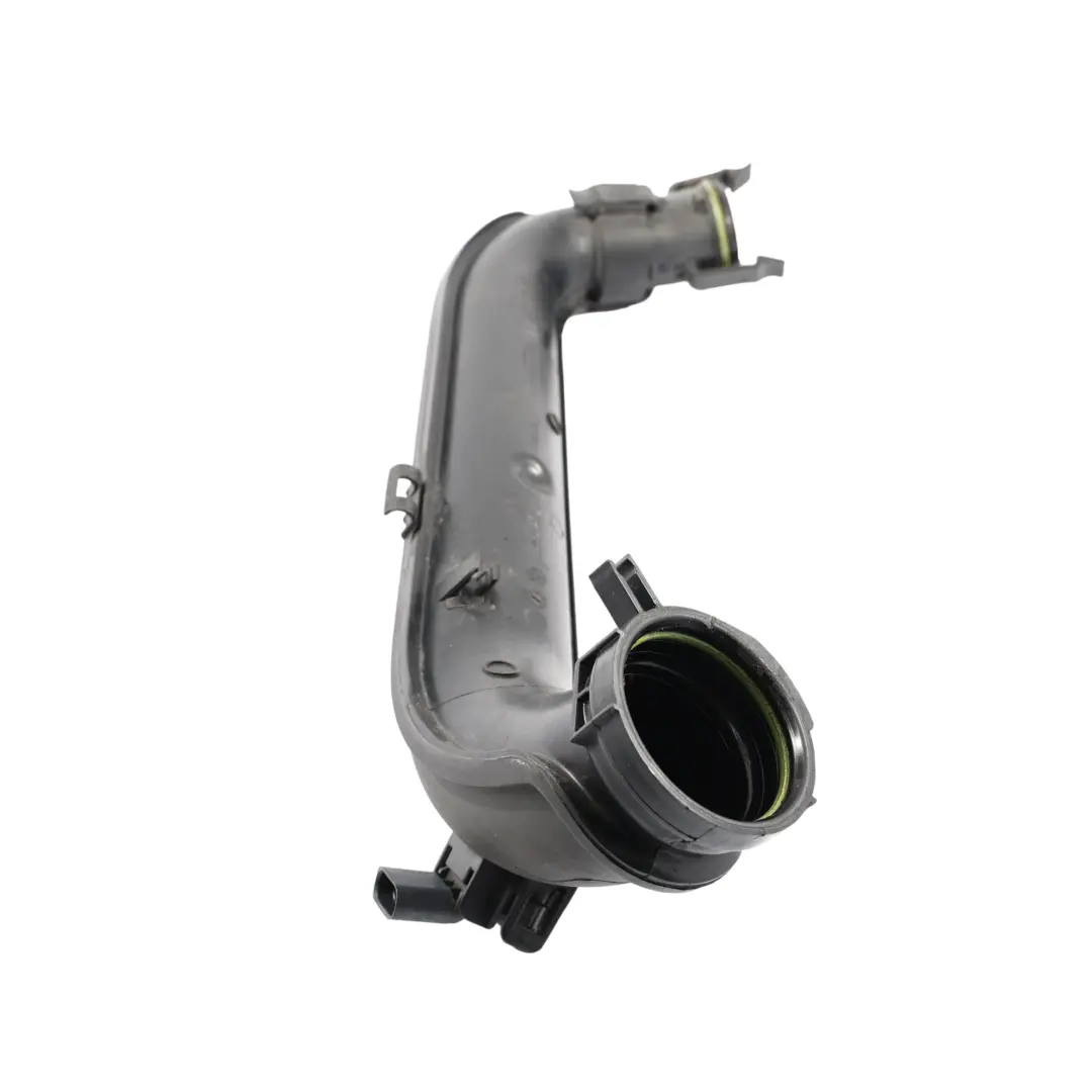 Tuyau De Refroidissement Intermédiaire pour Audi A3 8V à propos du numéro de pièce 04E145673B Audi A3 8V Tuyau De Refroidissement Intermédiaire - SKU 04E145673B - Numéro de pièce 04E145673B