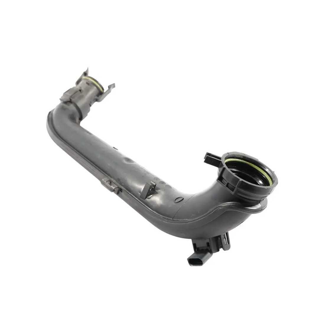 Tubo Flessibile Intercooler per Audi A3 8V con numero di parte 04E145673B Audi A3 8V Tubo Flessibile Intercooler - SKU 04E145673B - Numero di parte 04E145673B