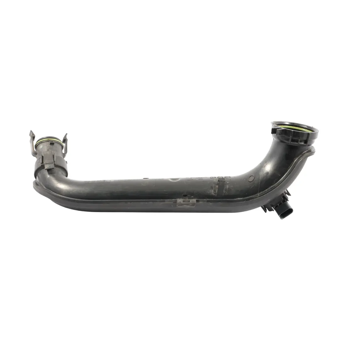 Tubo Flessibile Intercooler per Audi A3 8V con numero di parte 04E145673B Audi A3 8V Tubo Flessibile Intercooler - SKU 04E145673B - Numero di parte 04E145673B