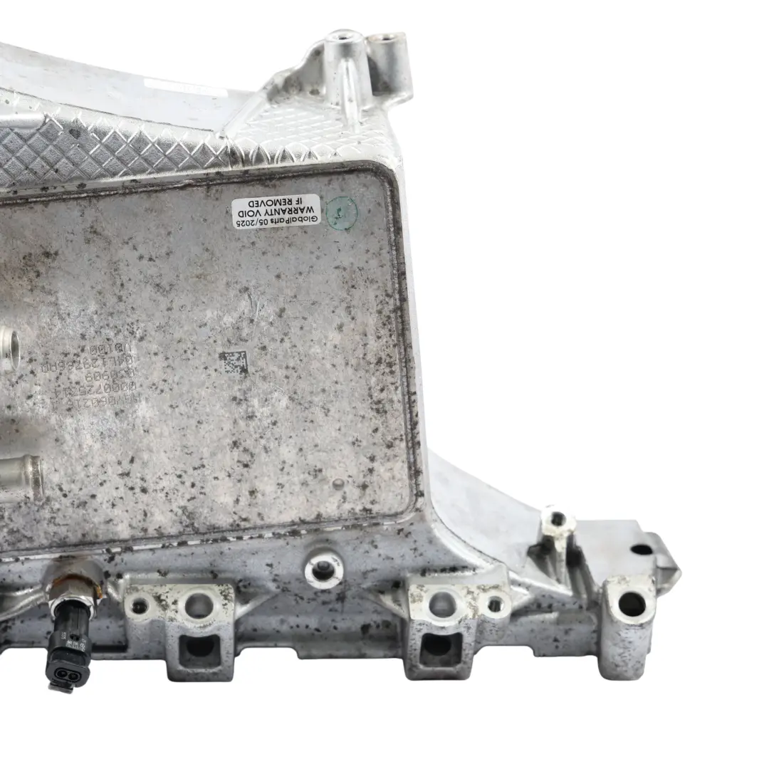 Collettore Aspirazione Raffreddatore Carica 2.0 TDI DFUA per Audi Q3 8U con numero di parte 04L129766AQ Audi Q3 8U Collettore Aspirazione Raffreddatore Carica 2.0 TDI DFUA - SKU 04L129766AQ - Numero di parte 04L129766AQ