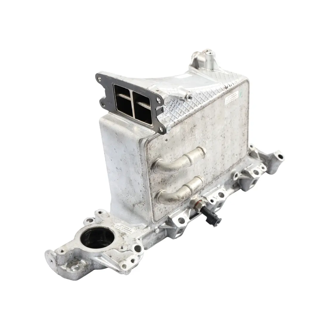 Refrigerador Carga Colector Admisión Aire 2.0 TDI DFUA para Audi Q3 8U con número de pieza 04L129766AQ Audi Q3 8U Refrigerador Carga Colector Admisión Aire 2.0 TDI DFUA - SKU 04L129766AQ - Número de pieza 04L129766AQ