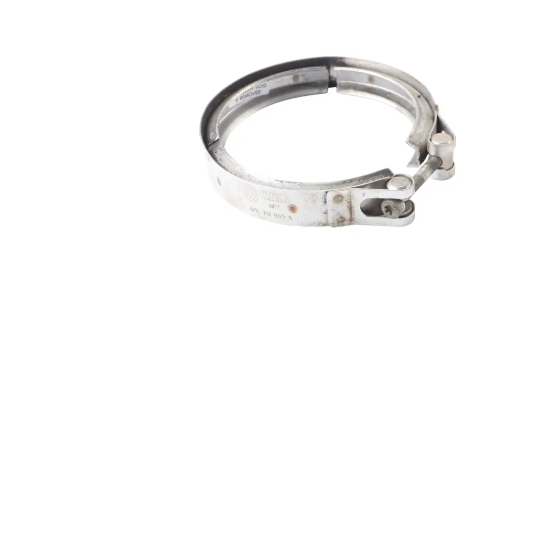 Exhaust Gas Cooler Clamp To Patricular Filter DPF to Audi Q3 8U 2.0 TDI with Part number 04L131455A Audi Q3 8U 2.0 TDI Exhaust Gas Cooler Clamp To Patricular Filter DPF - SKU 04L131455A - Part number 04L131455A