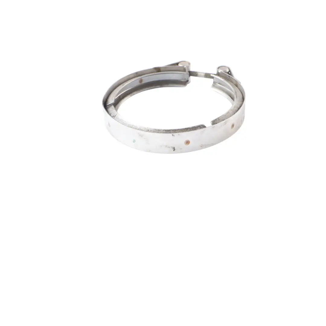 Exhaust Gas Cooler Clamp To Patricular Filter DPF to Audi Q3 8U 2.0 TDI with Part number 04L131455A Audi Q3 8U 2.0 TDI Exhaust Gas Cooler Clamp To Patricular Filter DPF - SKU 04L131455A - Part number 04L131455A