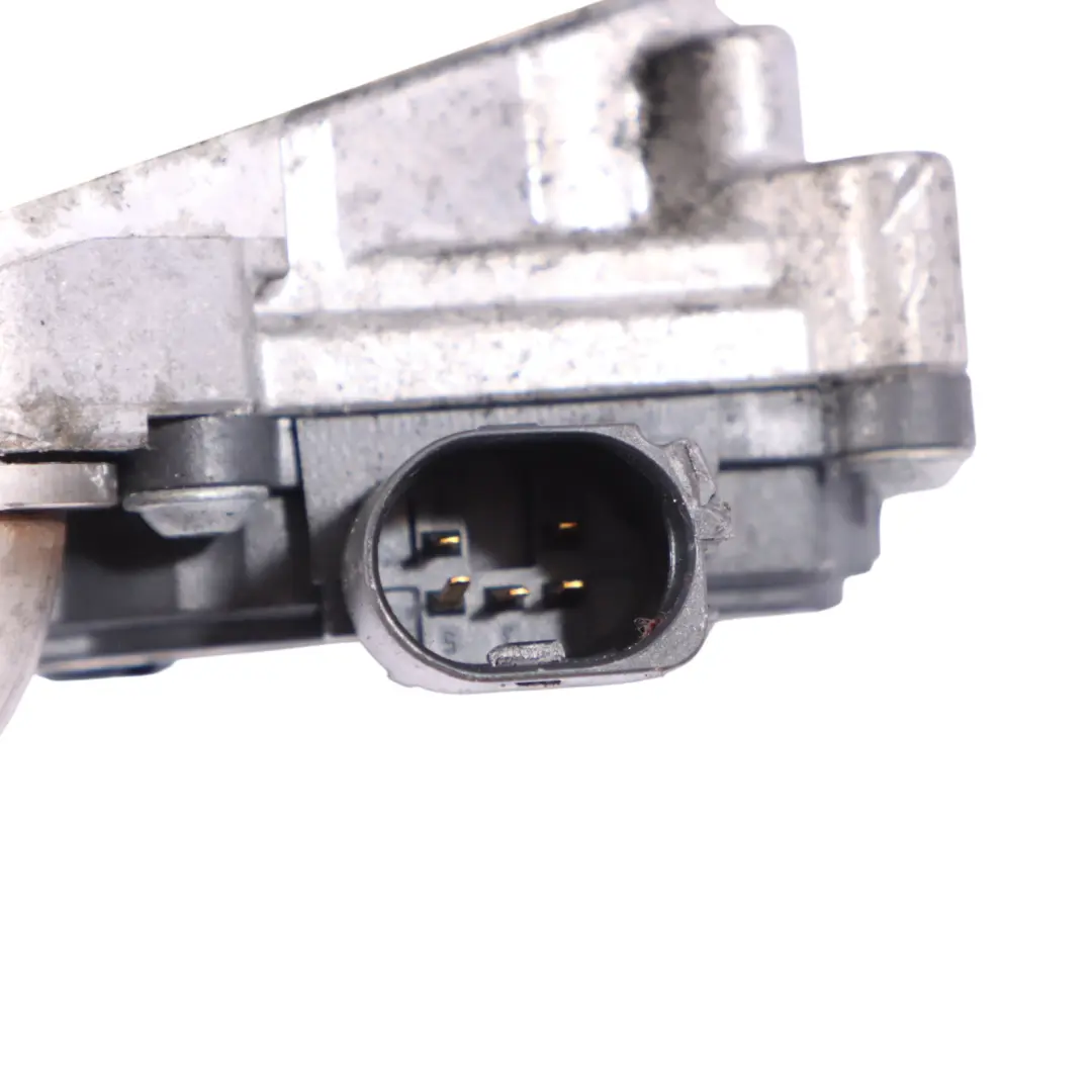 Zawór EGR do Audi A1 8X Q3 o numerze 04L131501R Audi A1 8X Q3 Zawór EGR - SKU 04L131501R - Numer Części 04L131501R