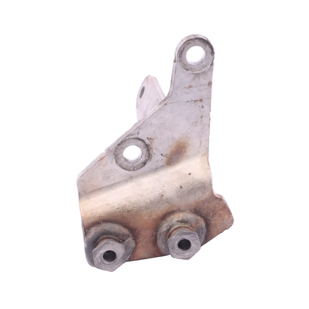 Auspuffkrümmerhalter Halterung Auspuffhalterung Diesel für Audi A3 8V mit Teilenummer 04L131561J Audi A3 8V Auspuffkrümmerhalter Halterung Auspuffhalterung Diesel - SKU 04L131561J - Teilenummer 04L131561J