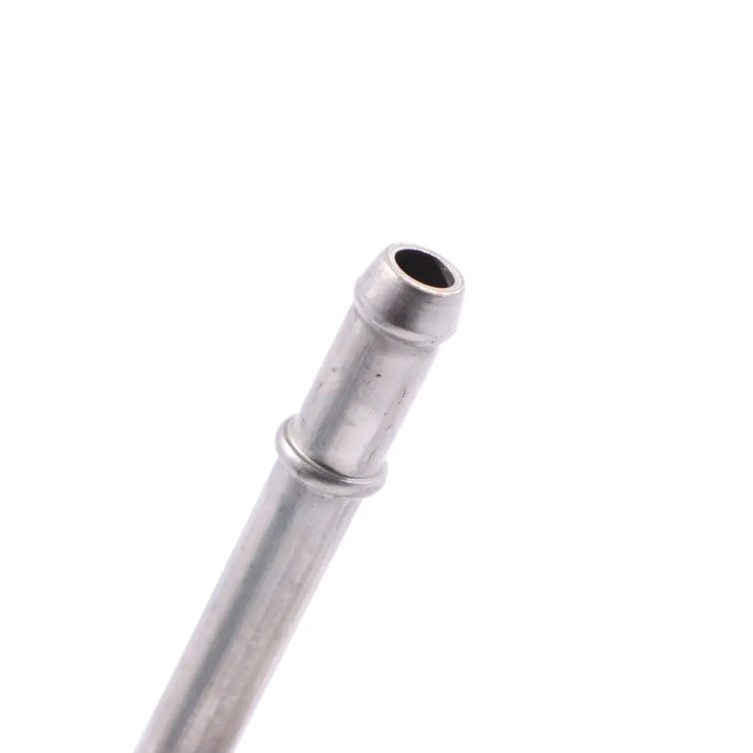 Pressure Pipe Diesel 2.0 TDI to Audi A3 8V Fuel Injection Line with Part number 04L201360G Audi A3 8V Fuel Injection Line Pressure Pipe Diesel 2.0 TDI - SKU 04L201360G - Part number 04L201360G