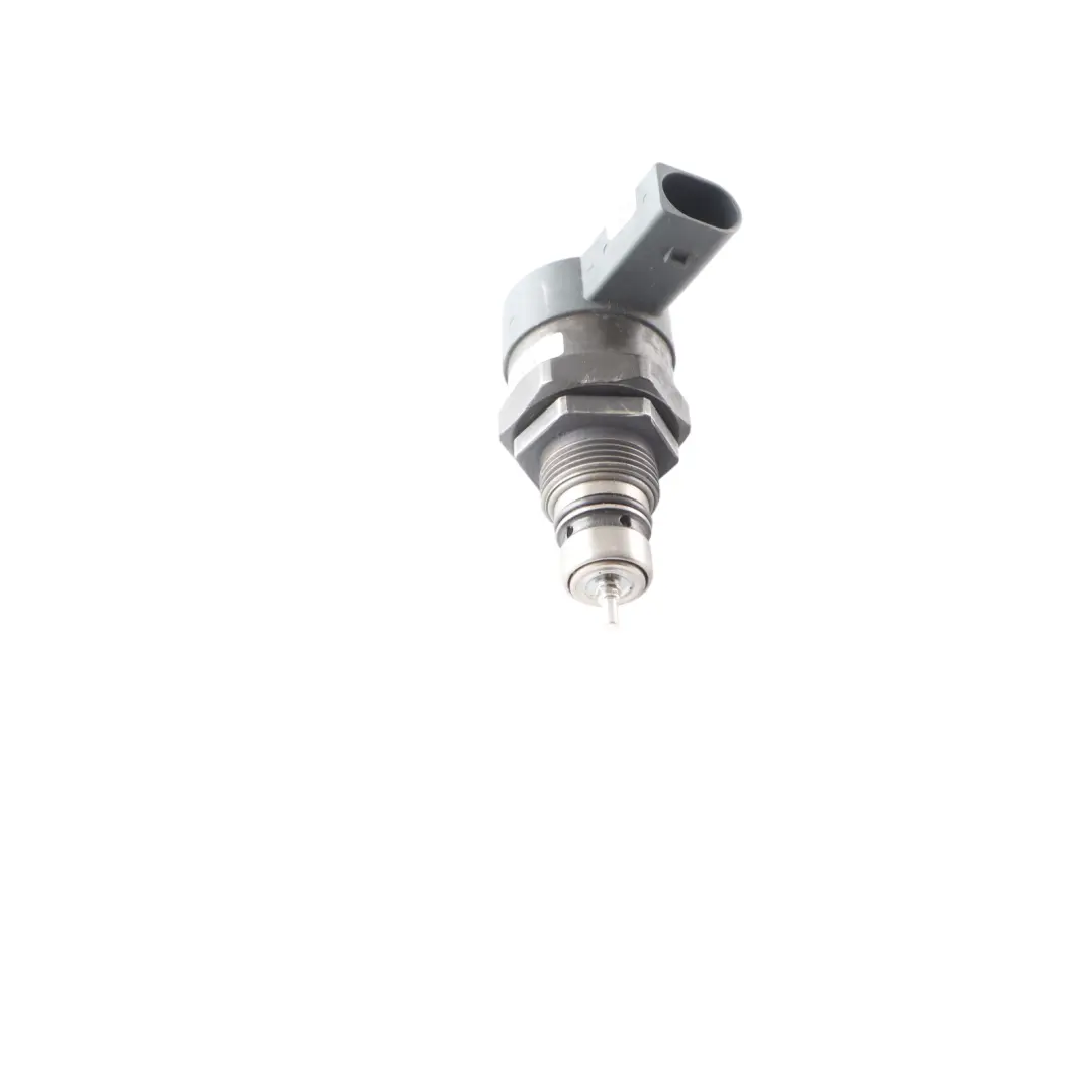 Rail High Pressure Valve to Audi A6 C6 3.0 TDI Fuel Fuel with Part number 057130764B Audi A6 C6 3.0 TDI Fuel Fuel Rail High Pressure Valve - SKU 057130764B - Part number 057130764B