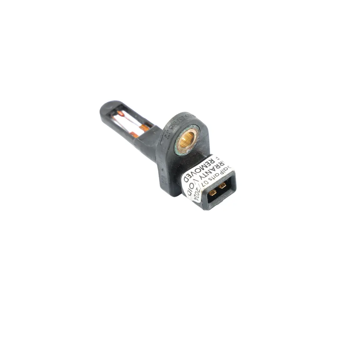 8N Czujnik Temperatury Powietrza Dolotowego do Audi TT o numerze 058905379 Audi TT 8N Czujnik Temperatury Powietrza Dolotowego - SKU 058905379 - Numer Części 058905379