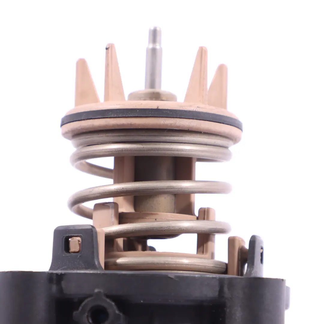 Audi A4 S4 B8 Motor Wasser Kühlmittel Thermostat Gehäuse 3.0 TFSI - SKU 06E121111AL - Teilenummer 06E121111AL