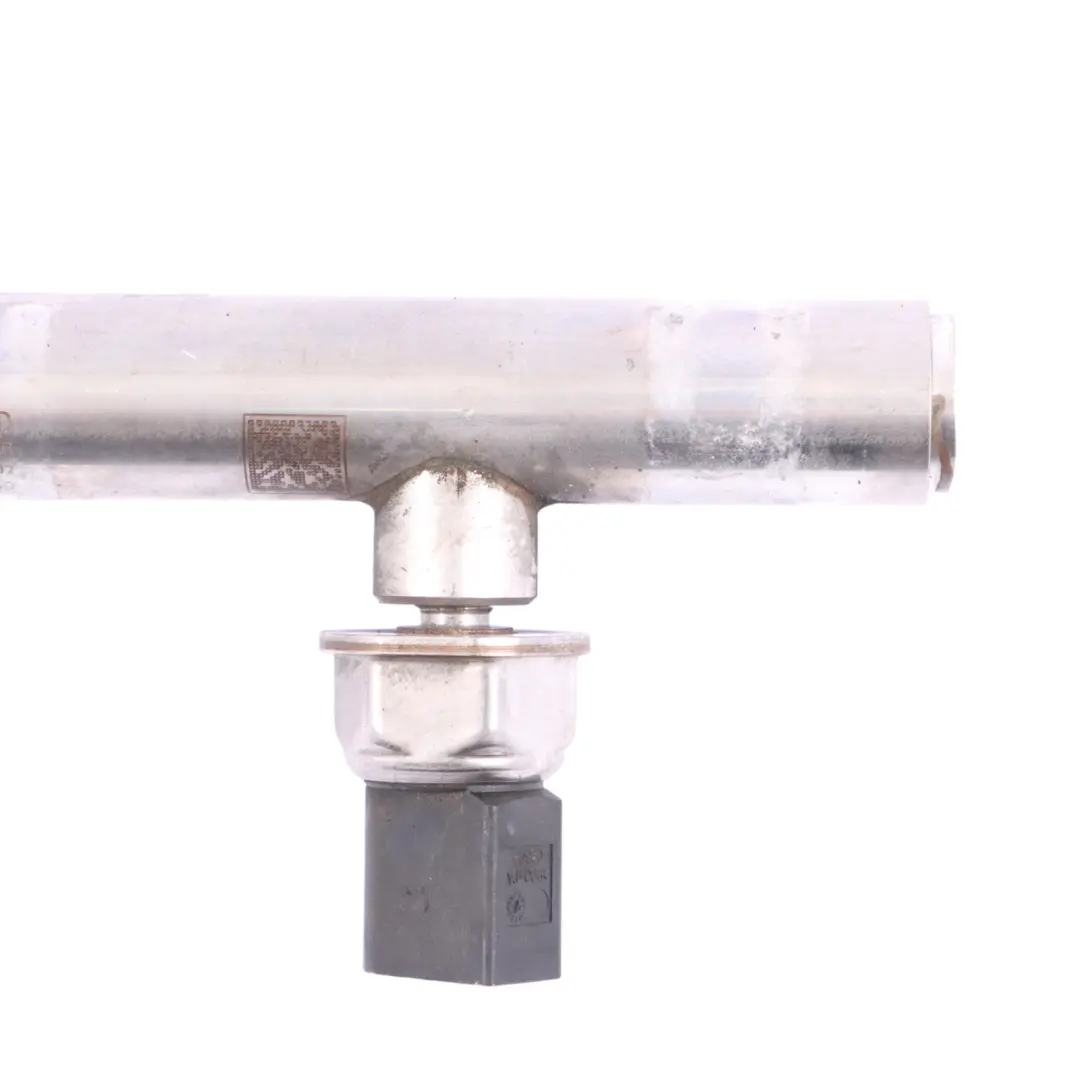Rail Left N/S to Audi A4 B8 3.2 FSI V6 Petrol Fuel Injection with Part number 06E130089D Audi A4 B8 3.2 FSI V6 Petrol Fuel Injection Rail Left N/S - SKU 06E130089D - Part number 06E130089D