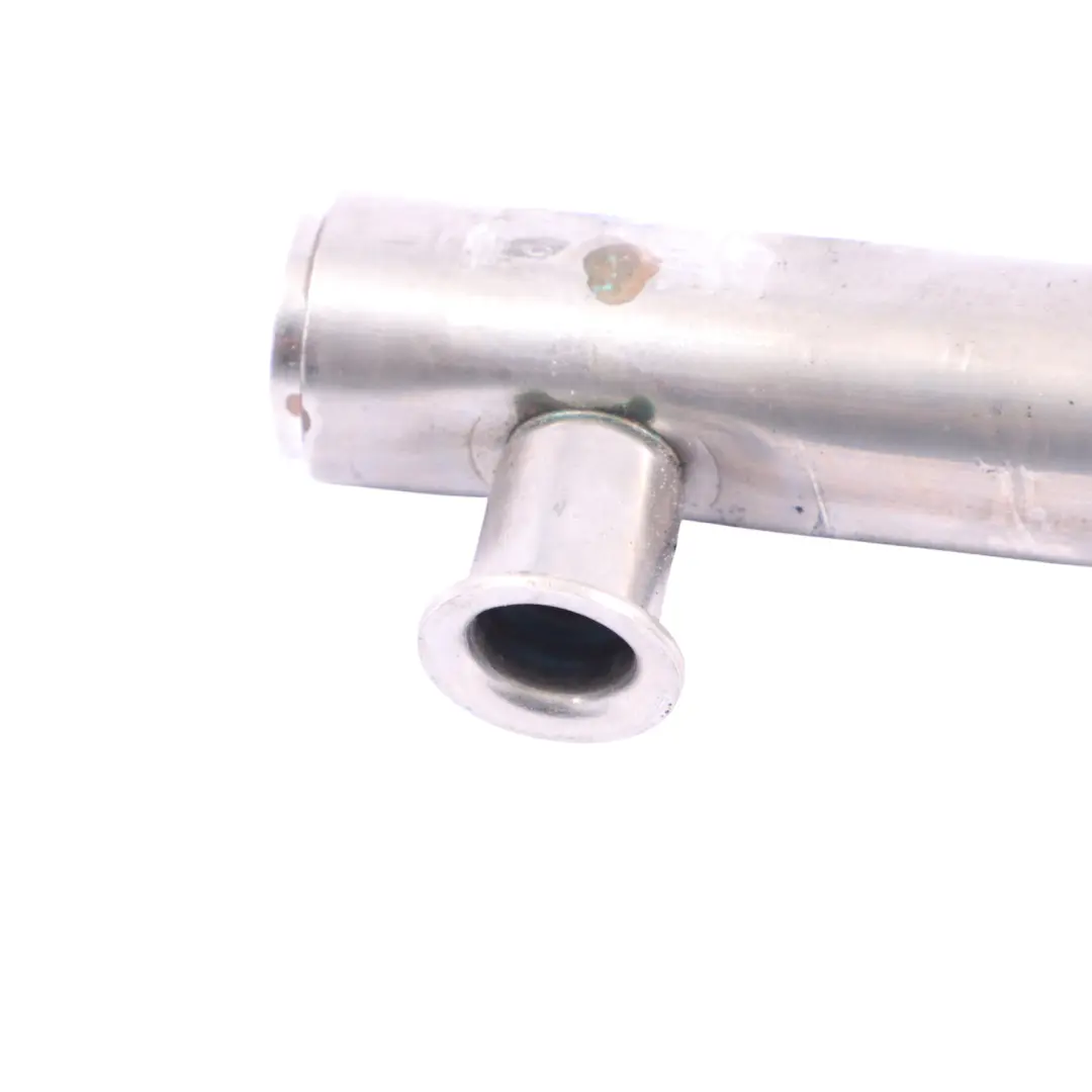 Benzina Rail Carburante Lato Destro per Audi A4 B8 A6 C7 con numero di parte 06E130090F Audi A4 B8 A6 C7 Benzina Rail Carburante Lato Destro - SKU 06E130090F - Numero di parte 06E130090F