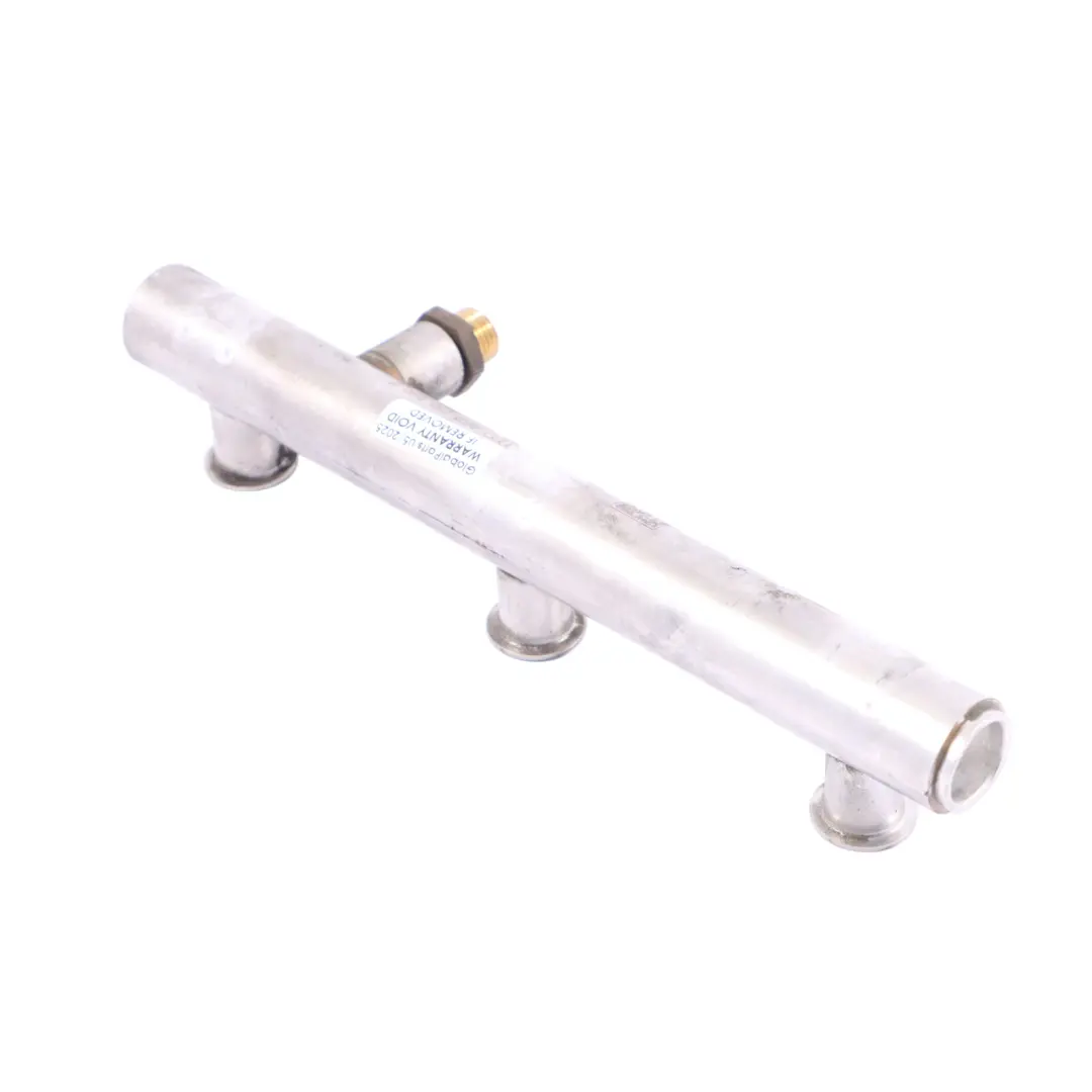 Benzin Kraftstoff Verteiler Rechts für Audi A4 B8 A6 C7 mit Teilenummer 06E130090F Audi A4 B8 A6 C7 Benzin Kraftstoff Verteiler Rechts - SKU 06E130090F - Teilenummer 06E130090F