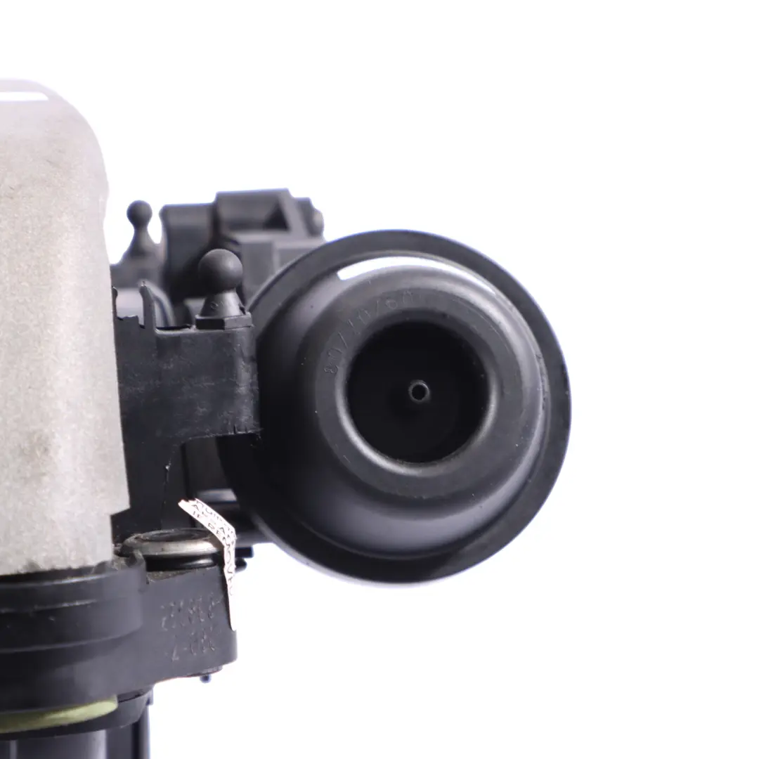 Tubo De Admisión De Gasolina para Audi A4 B8 A6 C6 C7 con número de pieza 06E133210L Audi A4 B8 A6 C6 C7 Tubo De Admisión De Gasolina - SKU 06E133210L - Número de pieza 06E133210L