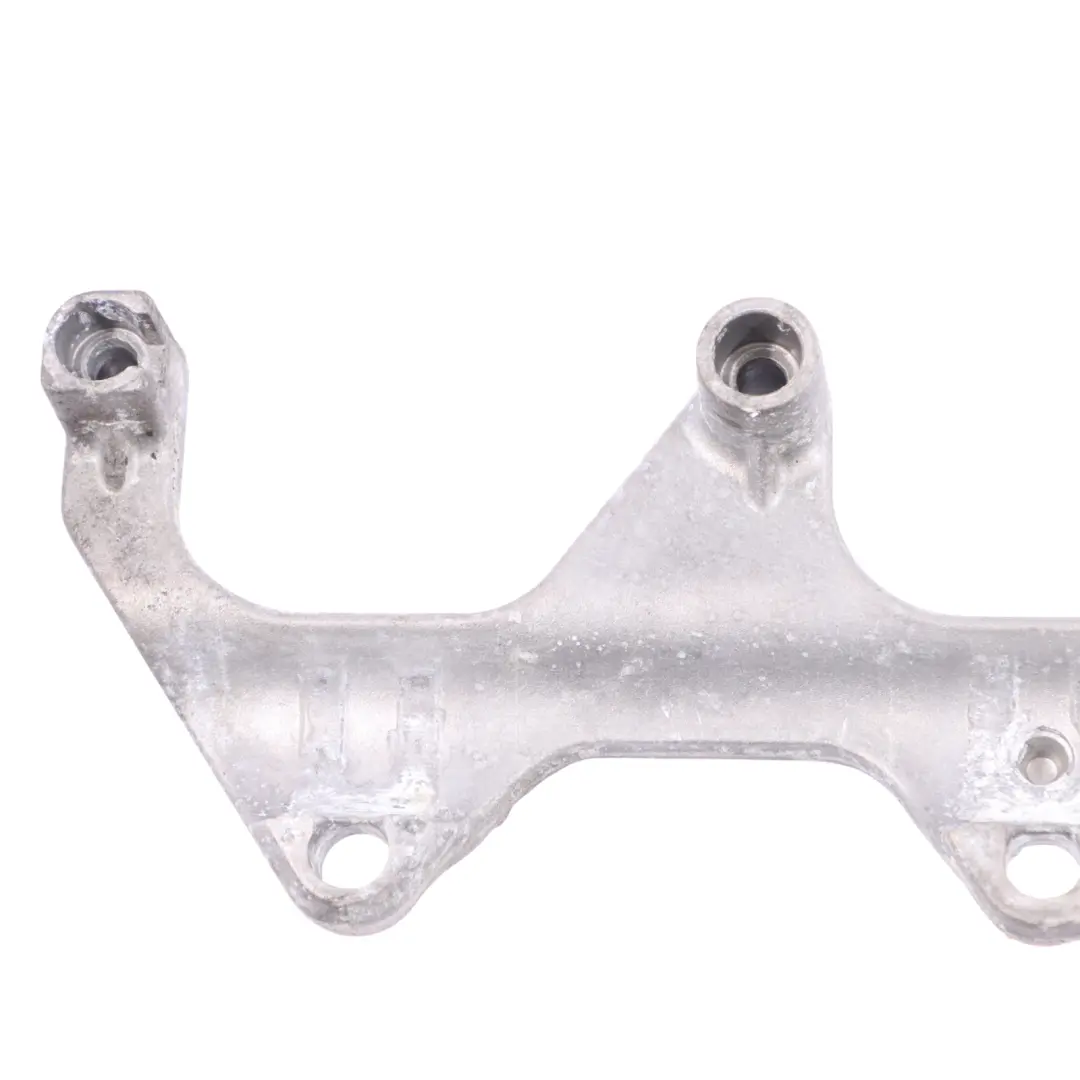 Support De Fixation De Rail De Carburant pour Audi A4 B8 B7 à propos du numéro de pièce 06E133340A Audi A4 B8 B7 Support De Fixation De Rail De Carburant - SKU 06E133340A - Numéro de pièce 06E133340A