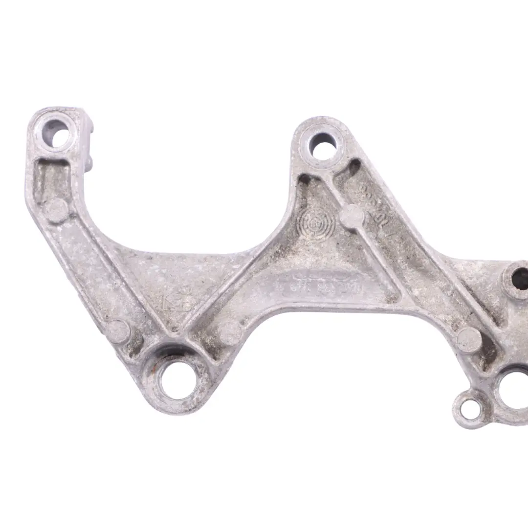 Audi A4 B8 B7 Kraftstoff Verteiler Halterung Träger - SKU 06E133340A - Teilenummer 06E133340A
