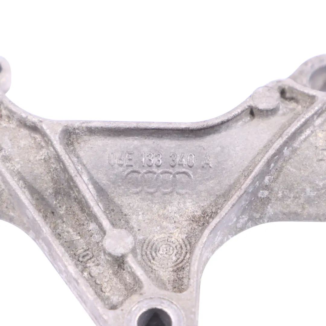 Audi A4 B8 B7 Kraftstoff Verteiler Halterung Träger - SKU 06E133340A - Teilenummer 06E133340A