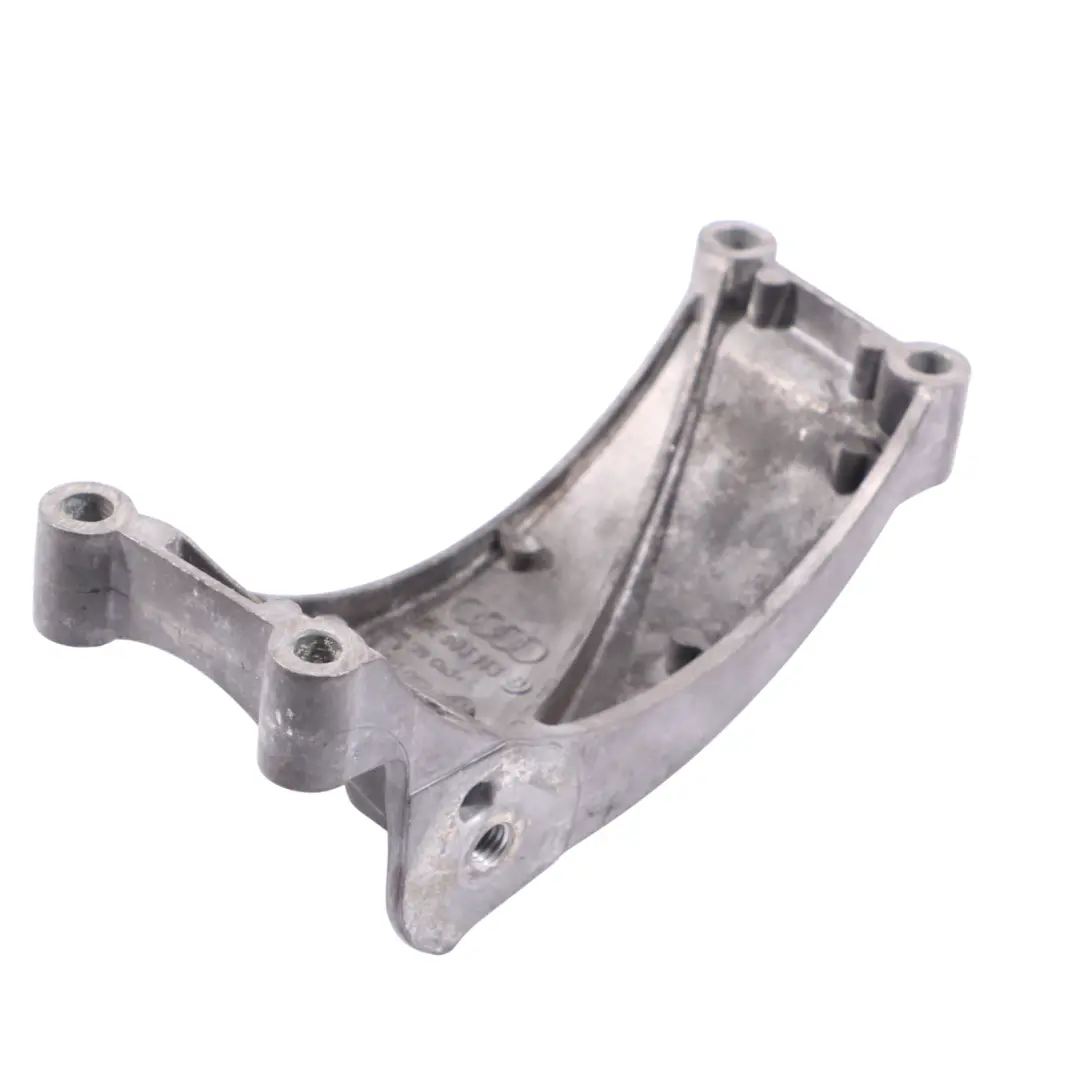 Licht Maschinen Halterung Audi A4 S4 B8 Lichtmaschinen Halterung für mit Teilenummer 06E903143D Licht Maschinen Halterung Audi A4 S4 B8 Lichtmaschinen Halterung - SKU 06E903143D - Teilenummer 06E903143D