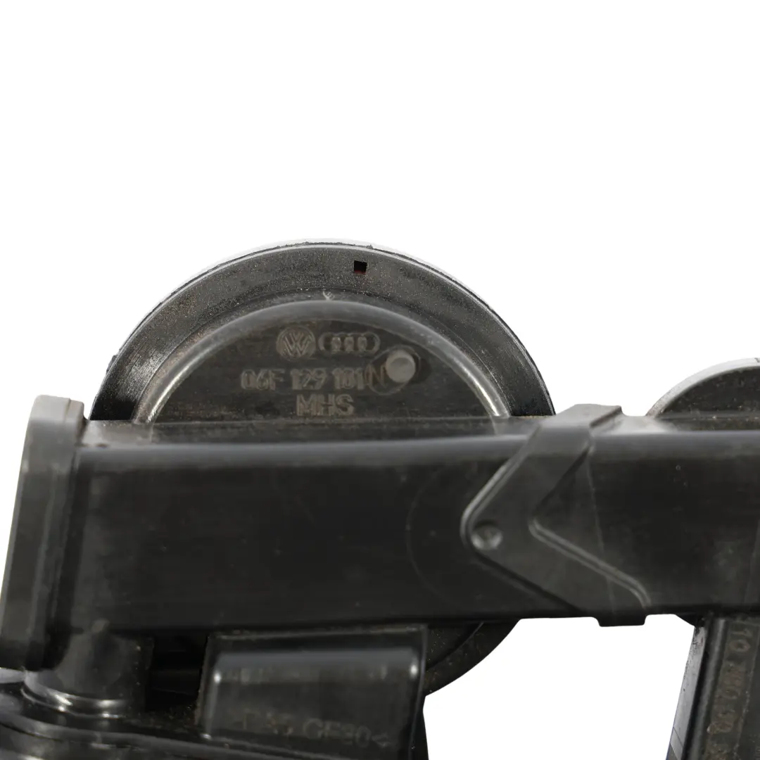 BHZ Soupape Purge De Reniflard De Carter Moteur pour Audi S3 8P 2.0 TFSI à propos du numéro de pièce 06F129101N Audi S3 8P 2.0 TFSI BHZ Soupape Purge De Reniflard De Carter Moteur - SKU 06F129101N - Numéro de pièce 06F129101N